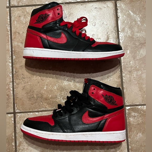 Nike Air Jordan 1 Retro High OG Homage To Home 861428-061 Size 9.5 - Picture 3 of 10